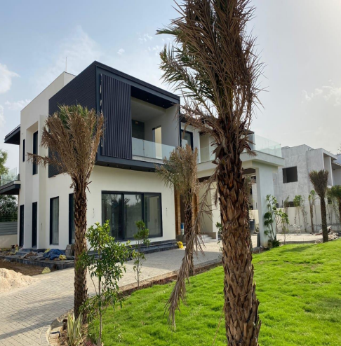 Chattarpur Farmhouse